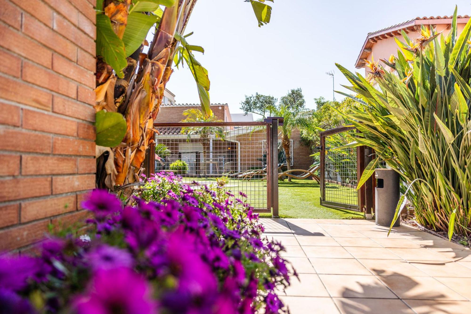 קסטלדפלס Rambla De Marisol Apartments מראה חיצוני תמונה